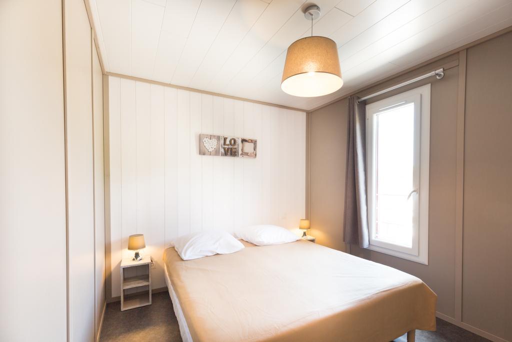 Domaine Larlapean 3* Saint-Martin-dʼArrossa